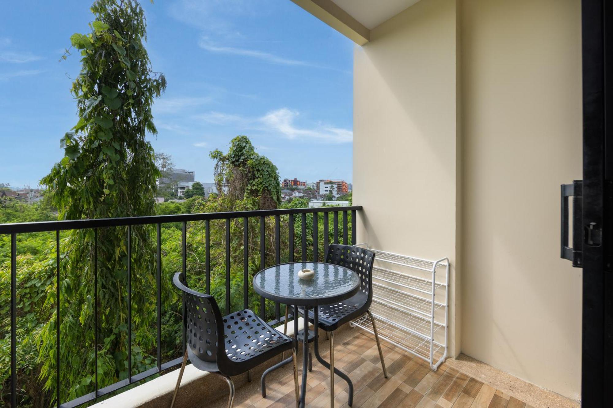Lago Apartments By Tropiclook Nai Harn Esterno foto